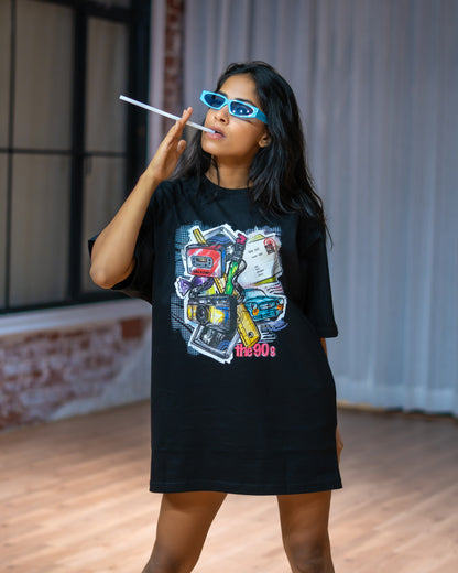 The 90's Oversized Unisex Black Tee